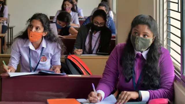 विद्यार्थी