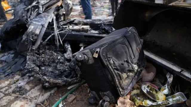 에어인디아 여객기 사고 현장