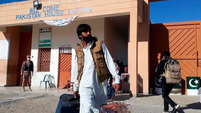 پاکستان ہاؤس تفتان