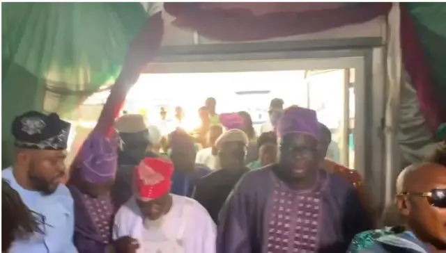 Ayẹyẹ ọjọ ibi Agbako