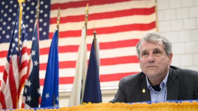 شرود براون از اوهایو به دنبال انتخاب مجدد برای چهارمین دوره در سنا است 