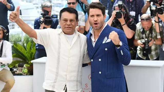 Durán y el actor Édgar Ramírez