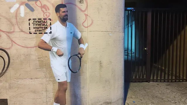 Мурал Новака Ђоковића на улицама Београда