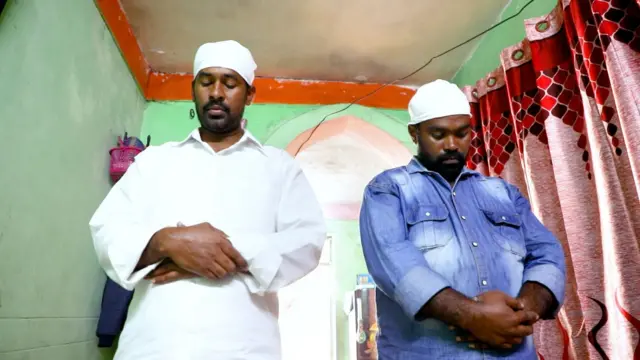 సప్తపది ఆలయ నిర్మాణకర్తలు 