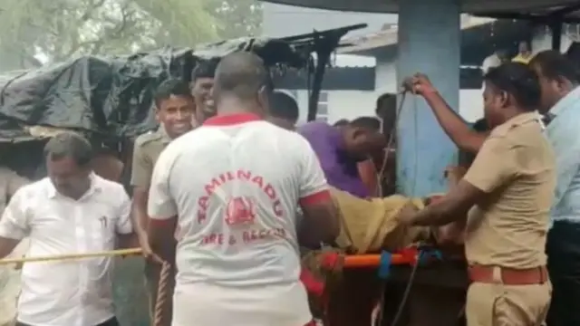 மீட்கப்பட்ட முதியவர்