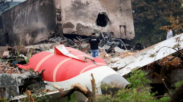 ਹਾਦਸਾਗ੍ਰਸਤ ਜਹਾਜ਼