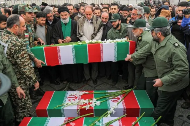 تشییع پیکر کشته شدگان هواپیمای اوکراینی