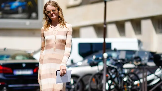 Hanne Gaby Odiele lahir dengan testis yang dibuang saat ia berusia 10 tahun.