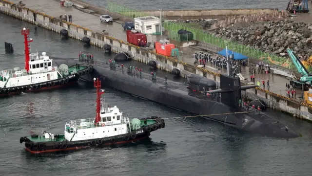 زیردریایی میشیگان