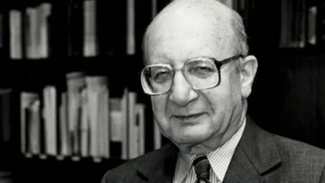 પ્રો. લુઈ બી શૉન