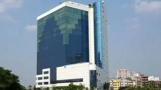 মালিকদের সংগঠন বিজিএমইএ ভবন