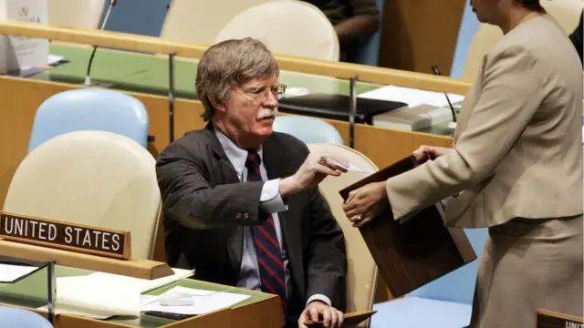 تا پیش ترامپ، ۱۶ ماه نمایندگی آمریکا در سازمان ملل، بالاترین مقامی بود که بولتون در عمر سیاسی‌اش به آن دست یافته بود