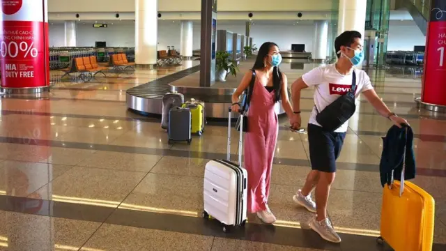 Vietnam, airport