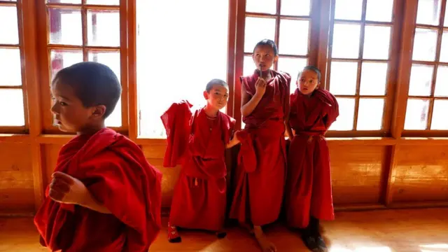 बौद्ध भिक्षु, थिकसे बौद्ध विहार, लेह