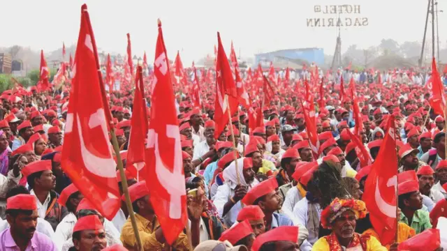 રેલીનો ફોટો