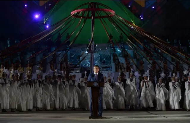 Кыргызстандын президенти Сооронбай Жээнбеков