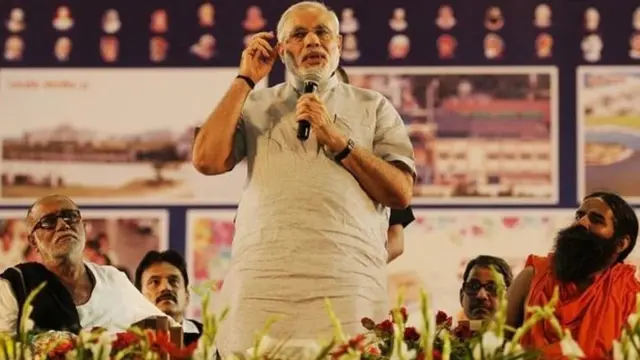 मोरारी बापू और मोदी