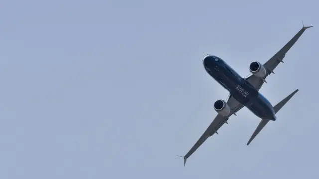 โบอิ้ง 737 แม็กซ์