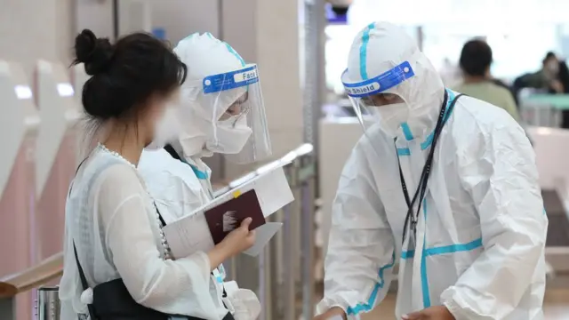 인천공항 발열 체크 모습