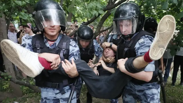 Марш в Москве