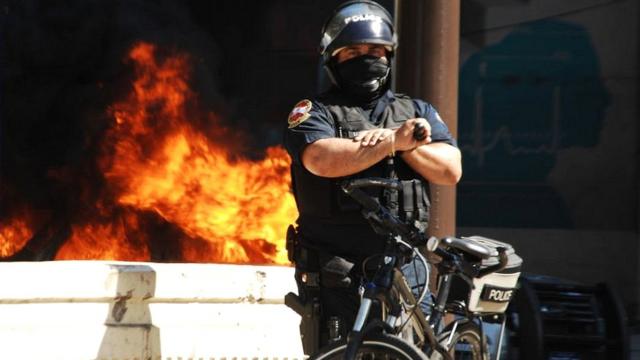 US police officer in Philadelphia after protests
