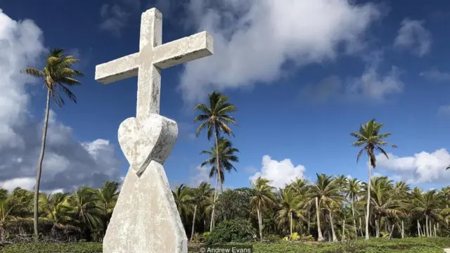 ट्रेवेल, डिस्अप्वाइंटमेंट आइलैंड्स