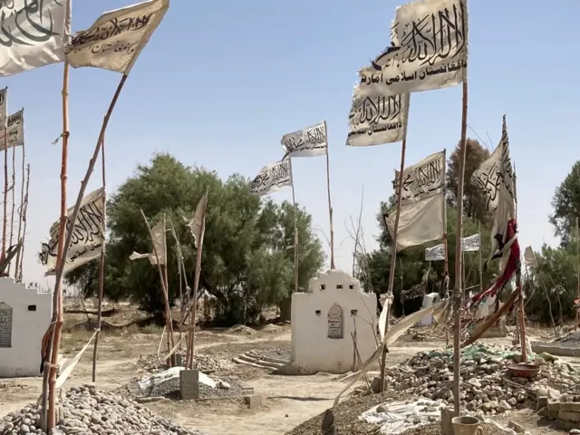 طالبان کے قبرستان