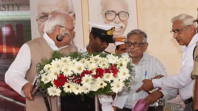 केरल के राज्यपाल आरिफ़ मोहम्मद ख़ान