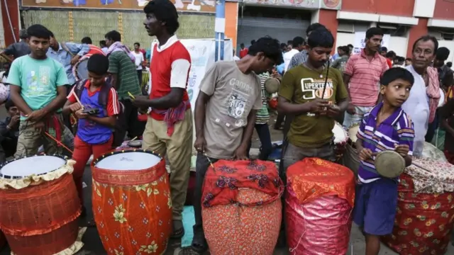 कोलकाता का ढाकी बाजा