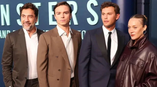 Dizide anneyi de Chloe Sevigny (sağda) canlandırıyor