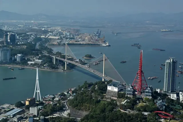 Thành phố Hạ Long 