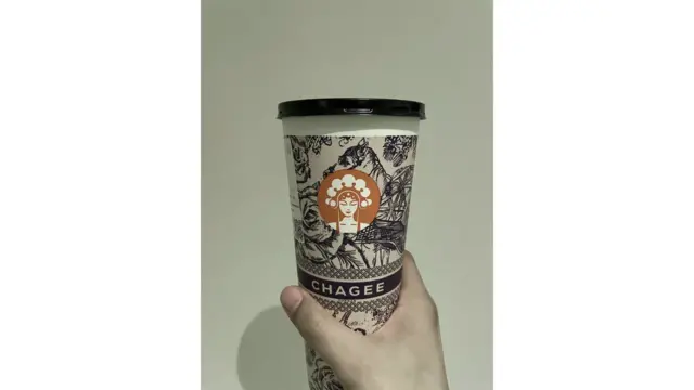 Ilustrasi gelas Chagee.