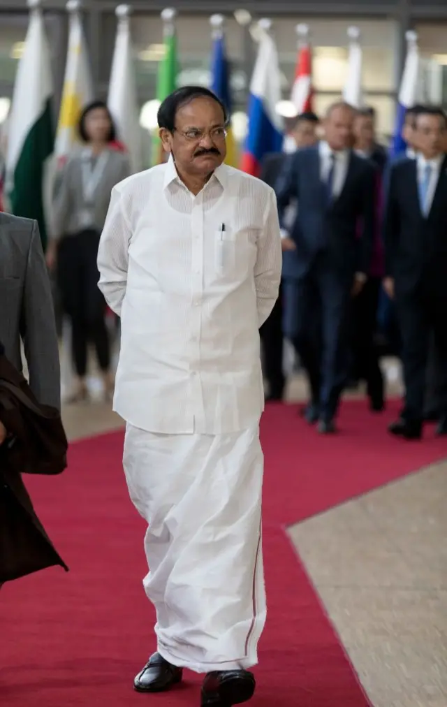 పద్మవిభూషణ్ వెంకయ్య నాయుడు