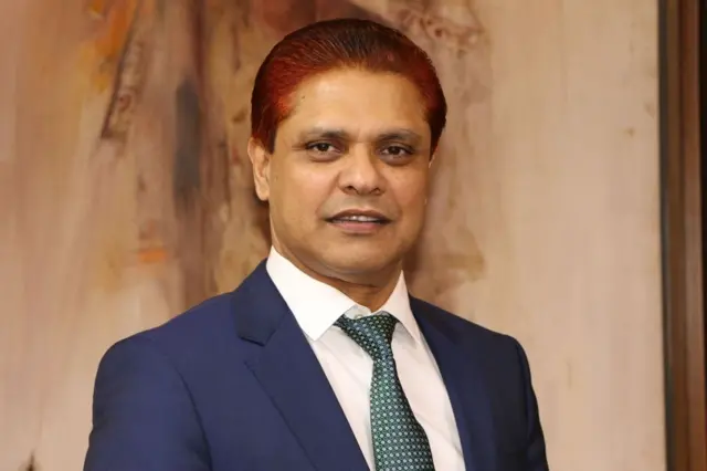 আলম আহমেদের নির্বাচনে অংশ নিতে আর কোনো বাধা নেই।