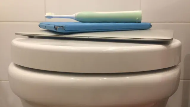 మూత్రవిసర్జన, టాయిలెట్, అధ్యయనం