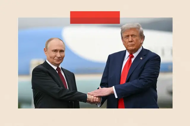El presidente de Rusia, Vladimir Putin, con su par estadounidense, Donald Trump. 