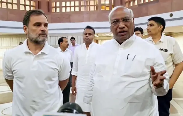 राहुल गांधी