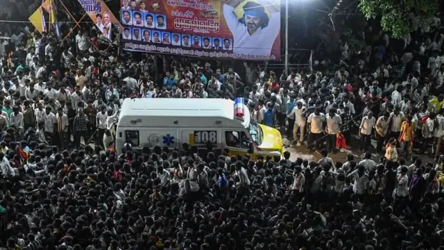 கரூர் சம்பவம் குறித்த டெல்லியில் விஜயிடம் சிபிஐ விசாரணை