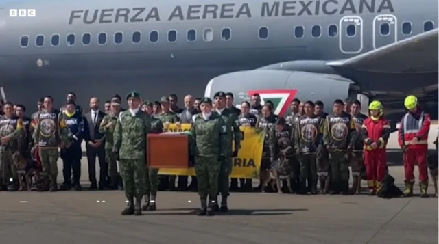 مراسم رسمی و مملو از احساس برای تجلیل و دفن پورتئو، سگ امدادگر مکزیک