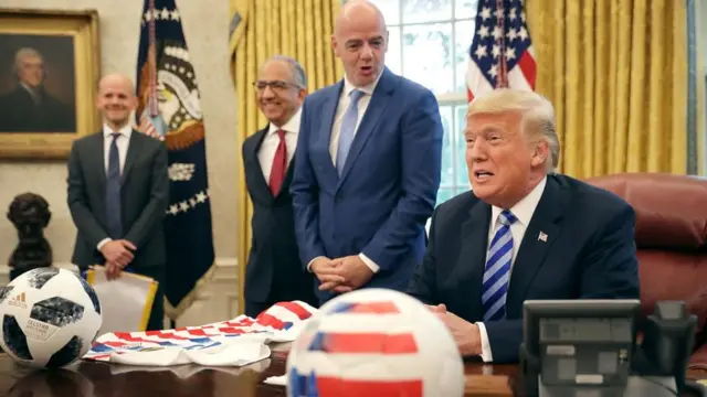 Трамп и президент FIFA Инфантино в Белом доме