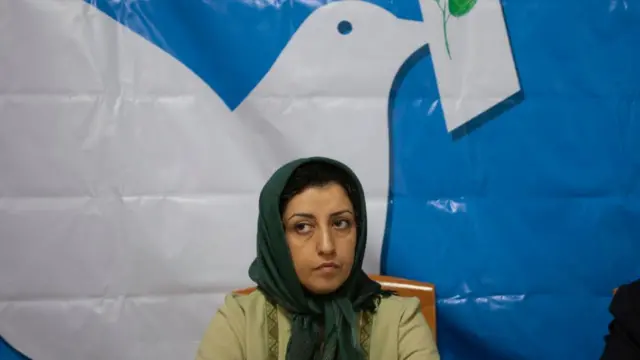 또 다른 여성 인권 운동가 나르게스 모하마디가 34년형을 선고받고 복역 중이다