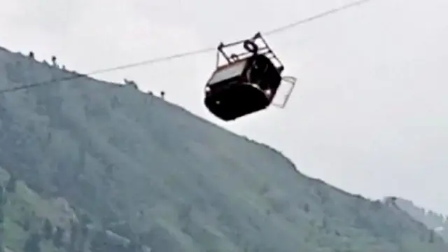 Video shows the stranded cable car