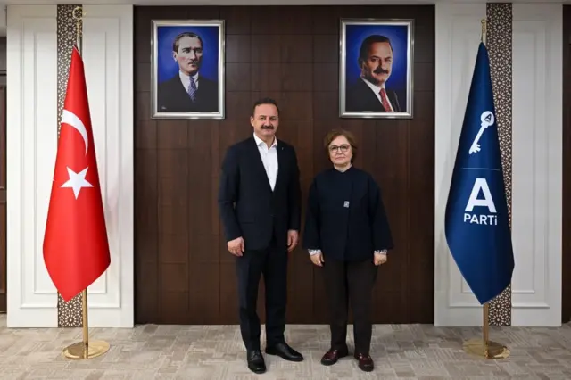 Anahtar Parti Genel Başkanı Yavuz Ağıralioğlu, siyaset gündemi ve partisinin hedeflerine ilişkin sorularımızı yanıtladı. 