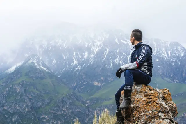 Азамат Бекзоо