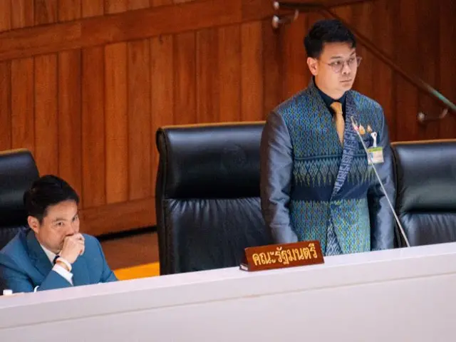 ไชยชนก ชิดชอบ ลุกขึ้นชี้แจงครั้งแรกในฐานะ รมต.ป้ายแดง