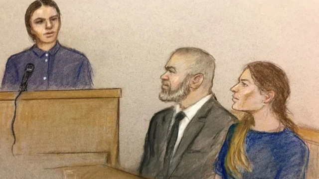 Скетч из зала суда