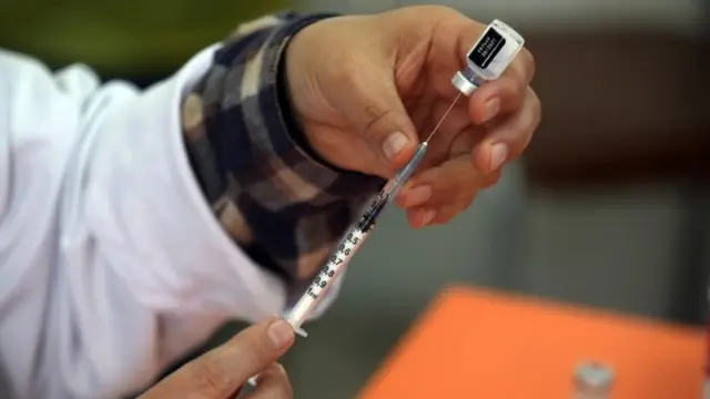 कोरोना वैक्सीन