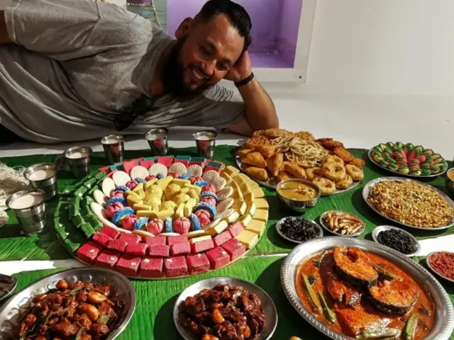 সেহেরির খাবারগুলো বৈচিত্র্যময় হয়ে থাকে।