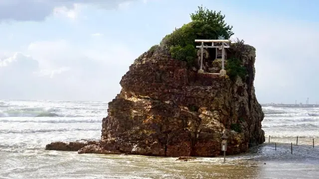 شاطئ إيناسا نو هاما