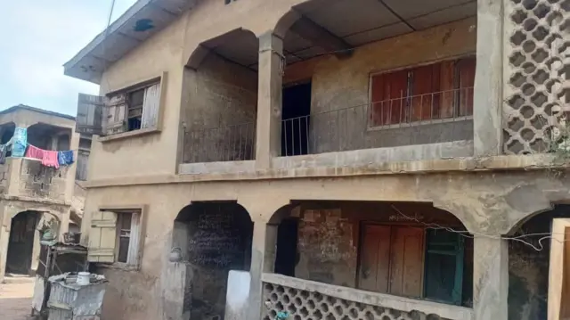 Ile ore oke ti oloogbe Tunde n gbe ki o to pade iku ojiji